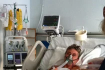 Rơi xuống vách đá, được cứu sống nhờ đăng ảnh lên Facebook