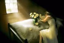 Mẹo ngụy trang khuôn mặt mệt mỏi thành rạng rỡ, tươi rói