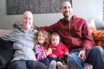 Rơi nước mắt cảm phục đôi vợ chồng mắc bệnh ung thư