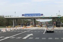 Cướp trạm thu phí TPHCM-Long Thành-Dầu Giây: Chỉ thu được 400 triệu/ca thôi!