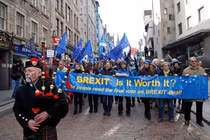 Video: Thế giới 7 ngày: Châu Âu thành “địa ngục”, nước Anh chật vật với Brexit