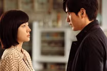 Không ai sinh ra đã hợp nhau, chỉ là vì nhau mà thay đổi, đừng bắt ai thuận ai!