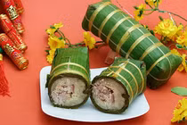 Video: Tự gói bánh tét nhân chuối ăn Tết đơn giản