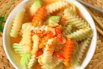 Video: Dưa món ngũ sắc - món lạ đổi vị cho cả nhà sau Tết