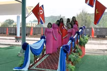 Video: Hào hứng "check in" ga Đồng Đăng, nơi đón tiễn Chủ tịch Kim Jong-un