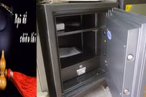 Video: Đặt két sắt đúng theo phong thủy để tài vận ào ào vào nhà