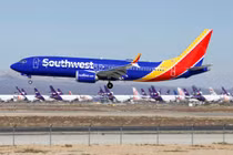 Video: Boeing 737 MAX 8 lại phải hạ cánh khẩn cấp vì lỗi động cơ