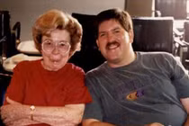 Xác chết trong tủ đông và sự thật vụ án mạng kinh hoàng chồng trẻ giết vợ già