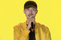 Video: Đen Vâu: "Chất hay không chất cứ để mọi người phán xét đi"