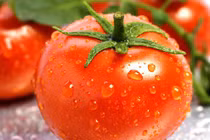 Hãy gọt sạch vỏ 8 loại thực phẩm này, nếu không muốn ăn chất độc