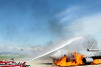 Kim Jong-un giám sát tập trận tấn công Hàn Quốc