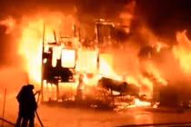 Biển lửa thiêu trụi nhà dưỡng lão, 33 người chết, mất tích 