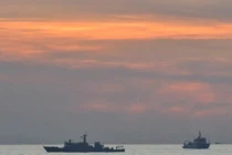 Trung Quốc bắn vòi rồng vào tàu cá Philippines ở Scarborough?