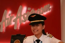 Ngắm vợ chưa cưới xinh đẹp của Cơ phó MH370