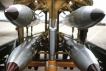 Nhật bí mật phát triển vũ khí hạt nhân đấu Trung Quốc?