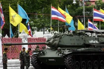 Thủ tướng Thái Lan lo sợ quân đội đảo chính