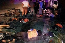 Hiện trường tai nạn xe bus thảm khốc ở Thái Lan