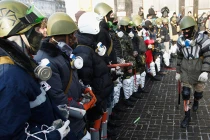 Moscow yêu cầu Kiev trừng phạt những kẻ cực đoan