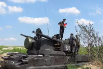 Ba trung đoàn phòng không Ukraine "đầu quân" về Crimea 