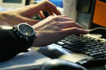 Trang mạng của Tổng thống Putin, Bộ Ngoại giao Nga bị sập