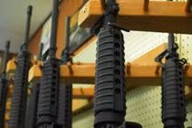 "Trộm" khoắng sạch kho vũ khí Ukraine