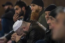 Người Tatars nháo nhác chạy từ Crimea sang tây Ukraine 