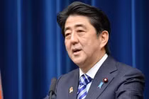 Thủ tướng Abe kêu gọi Nhật, Trung, Hàn họp thượng đỉnh 