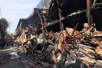 Phường Hạ Đình thu hồi khuyến cáo sau cháy NM Rạng Đông: Hoang mang... càng hoang mang hơn?