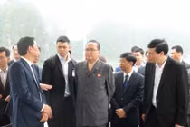 Chùm ảnh: Phái đoàn Triều Tiên rời khách sạn Melia Hà Nội đi đâu sáng nay?