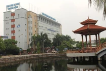 Ăn nhầm bột thông bồn cầu, 44 học sinh tiểu học Bắc An nhập viện