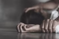 Thiếu nữ tố thầy dạy yoga hiếp dâm: Sau nhiều ngày mới tố cáo... sự thật là gì?