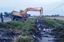 Mương nước chất thải độc hại ở Hải Phòng: Công an đang điều tra 