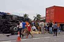 "Điểm đen" tai nạn giao thông quốc lộ 5: Sẽ nhanh xây cầu vượt