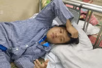 Thầy dạy võ đánh nam sinh lớp 8 gãy xương hàm: Bất ngờ...nguyên nhân?