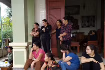 Hồi hương 39 người Việt chết ở Anh: Shark Liên có giữ lời hứa?