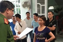 Khởi tố, bắt giam bà Trần Thị Hiền – mẹ nữ sinh giao gà ở Điện Biên