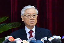 Chi tiết thế nào là chạy chức, chạy quyền Bộ Chính trị nghiêm cấm?