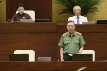 Bộ trưởng Tô Lâm: Công an đang làm rõ việc đưa tiền vụ gian lận thi cử