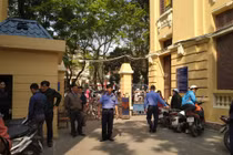 Bị nhóm người gây rối, la ó, Sở KH&ĐT Hải Phòng buộc phải đóng cổng?