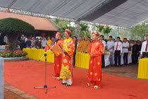 Hàng nghìn người dự lễ hội đền Bia, tưởng nhớ vị “Thánh thuốc Nam” Tuệ Tĩnh