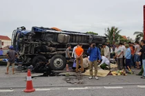 Clip hiện trường 2 vụ TNGT 6 người chết, 2 người bị thương ở Hải Dương