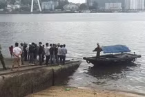 Người đàn ông để lại xe máy, bất ngờ nhảy cầu Bãi Cháy tự tử