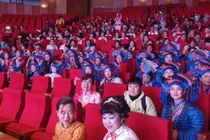 Vì sao 600 người Trung Quốc “hồn nhiên” trình diễn trang phục trái phép ở Quảng Ninh?