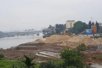 Trạm trộn bê tông công ty Thành Hưng hoạt động không phép: Chính quyền thờ ơ?