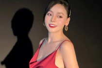 Huyền Trang kiệt sức sau 4 tiếng quay cảnh nóng với Việt Anh