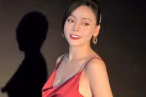 Huyền Trang kiệt sức sau 4 tiếng quay cảnh nóng với Việt Anh