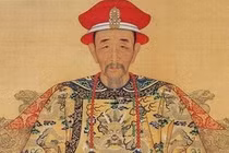 Khang Hi quỳ lạy khi 1 chữ trên bia mộ Khổng Tử bị che