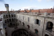 Nhà tù thoải mái nhất thế giới, không cai ngục, tự do như đi nghỉ 