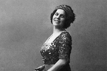 Nữ điệp viên nổi tiếng Liên Xô hoạt động dưới vỏ bọc ca sĩ