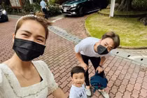 Phản ứng Hòa Minzy khi được khuyên nhanh có bạn trai